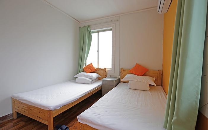 Zhuangse Chengdu Youth Hostel المظهر الخارجي الصورة